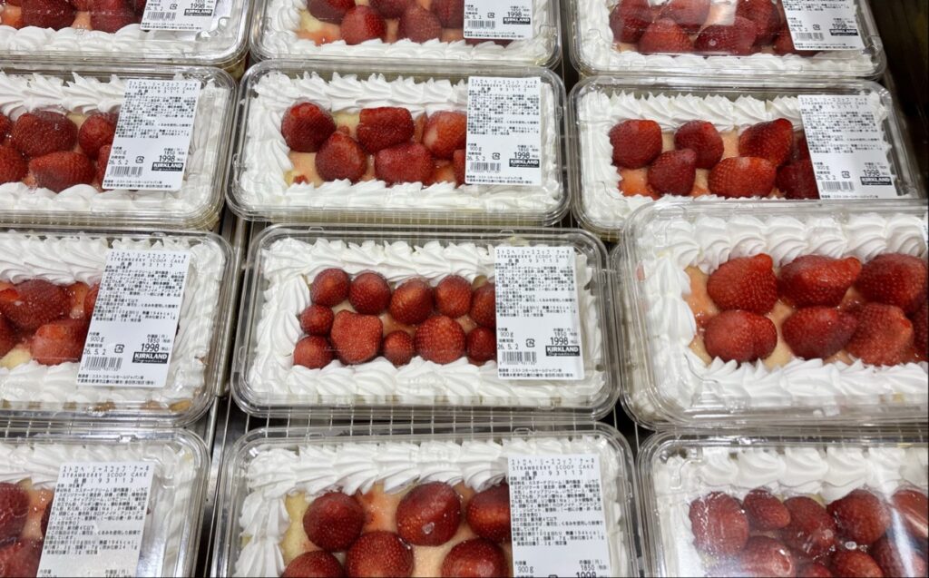 ストロベリースコップケーキ